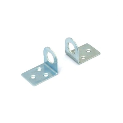 Проушина д/нав.замков 30х70 угловая цинк d15мм пара Упакованная (100)