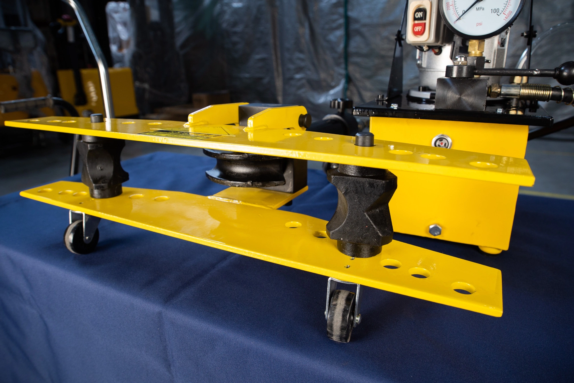 Трубогиб электрогидравлический TOR HHW-2D