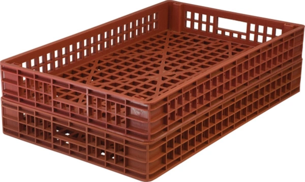 Ящик перфорированный 740×460×102, арт.: 402, объём 25, красный, код: 00451